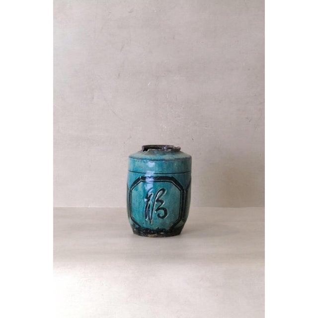 Vintage Emerald Green Pot For Sale - Image 3 of 6