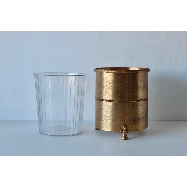 Gold Stylebuilt New York Style Vintage Hollywood Regency Gold Finish Wastebasket Bamboo Theme For Sale - Image 8 of 15