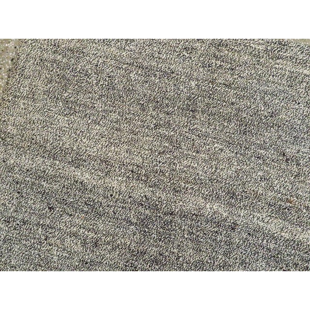 Galerie Shabab Collection Mid-20th Century Turkish Flatweave Kilim Rug For Sale - Image 9 of 10