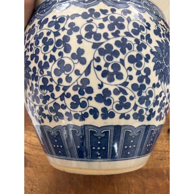 Mid to Late Twentieth Century Large Vintage Chinese Blue & White Porcelain Floral Fishbowl Planter Jardinière For Sale - Image 4 of 10