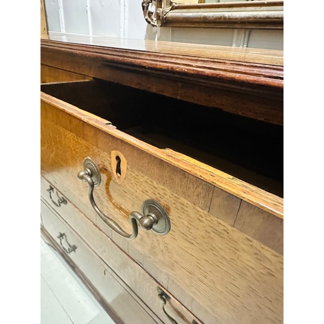 Brown 19th Century English Georgian Tiger Oak and Mahogany Banded Bachelor’s Chest For Sale - Image 8 of 12