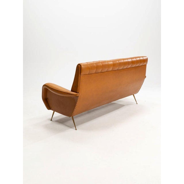 Copper Three-Seater Sofa in Skai with Brass Feet in the style of Marco Zanuso,1950s For Sale - Image 8 of 12