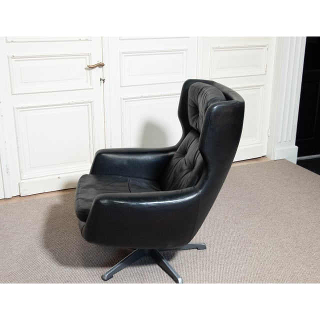 Vintage Black Leather Swivel Chair by H.W. Klein for Bramin Møbler, 1970s For Sale - Image 3 of 14