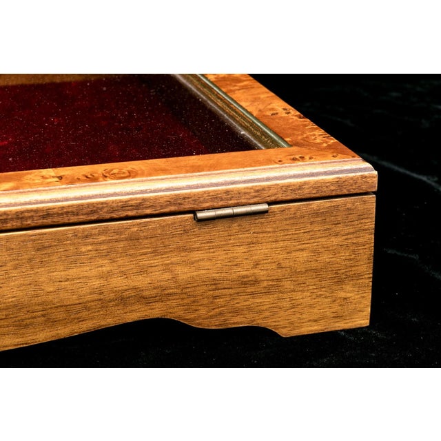 Vintage Tabletop Burl Wood and Glass Keyed Collector’s Display Box For Sale - Image 14 of 18