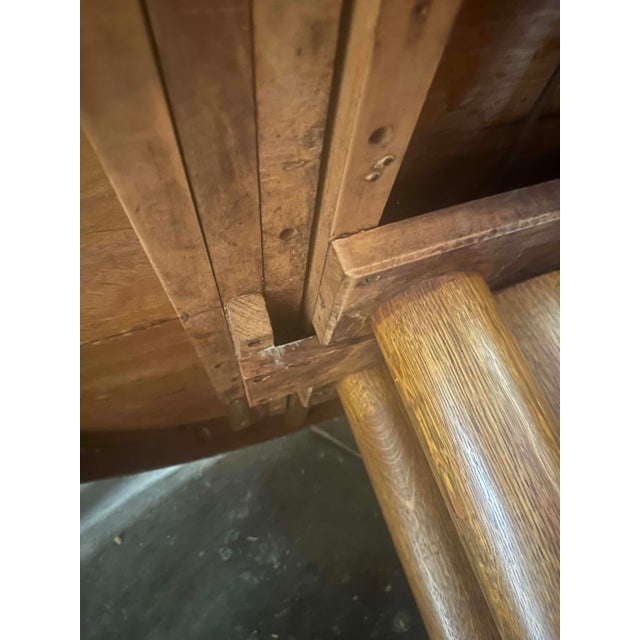 Antique Quarter Sawn Oak Round Dining Table 54" Diameter - Circa 1910 For Sale In Saint Louis - Image 6 of 6