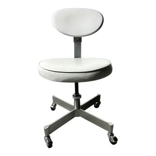 Mid Century Modern Vintage Rolling Office Chair in White Vinyl For Sale
