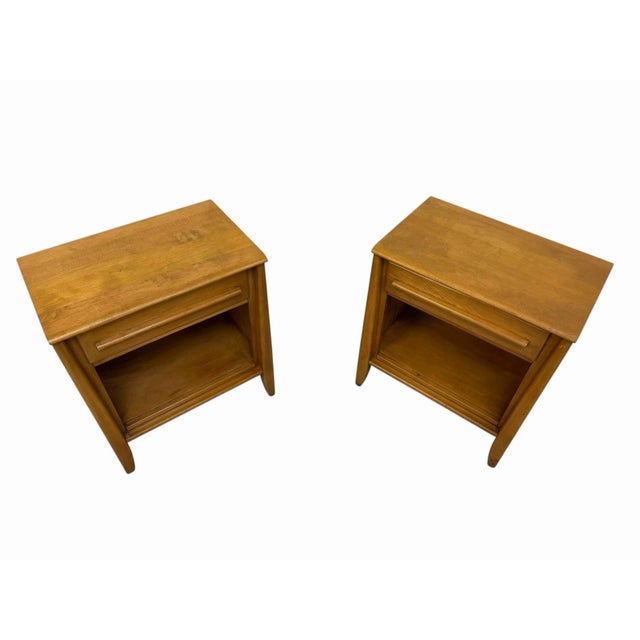 Add timeless vintage charm to your bedroom with this beautiful pair of Mid-Century Modern nightstands in the iconic...