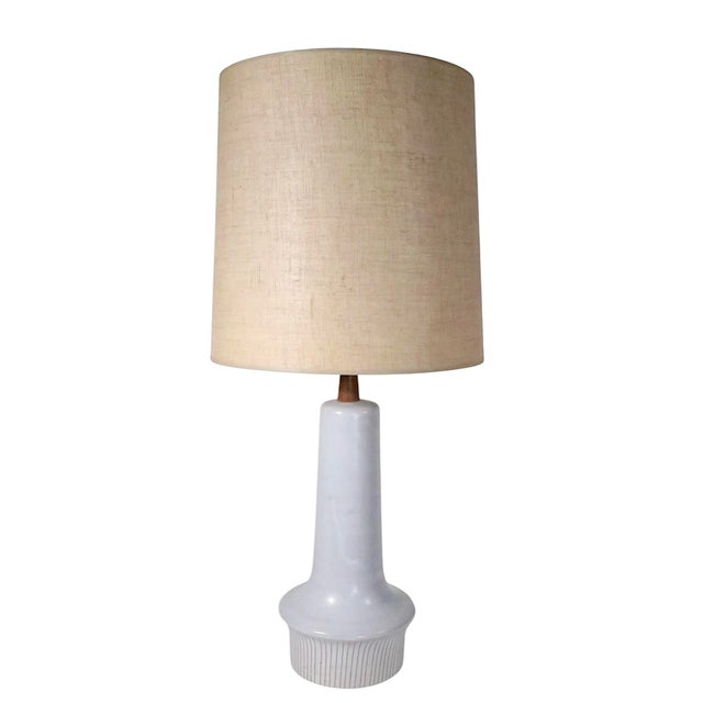 Gordon & Jane Martz Mid Century Ceramic Table Lamp by Martz With Original Shade C 1950's For Sale - Image 4 of 15