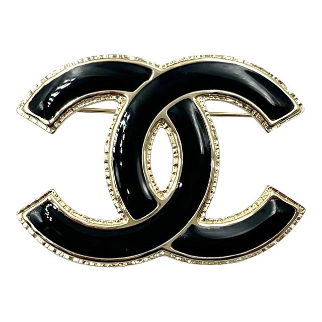 Chanel Classic Gold CC Frame Black Brooch For Sale