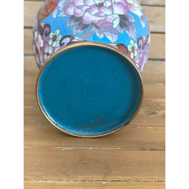 Vintage Chinese Cloisonné Vase With Cranes & Peony Motif – 8” For Sale In Des Moines, IA - Image 6 of 9