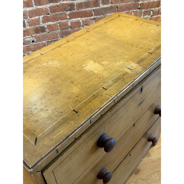Early 19th Century Early 19th Century English Painted Chest of Drawers For Sale - Image 5 of 7