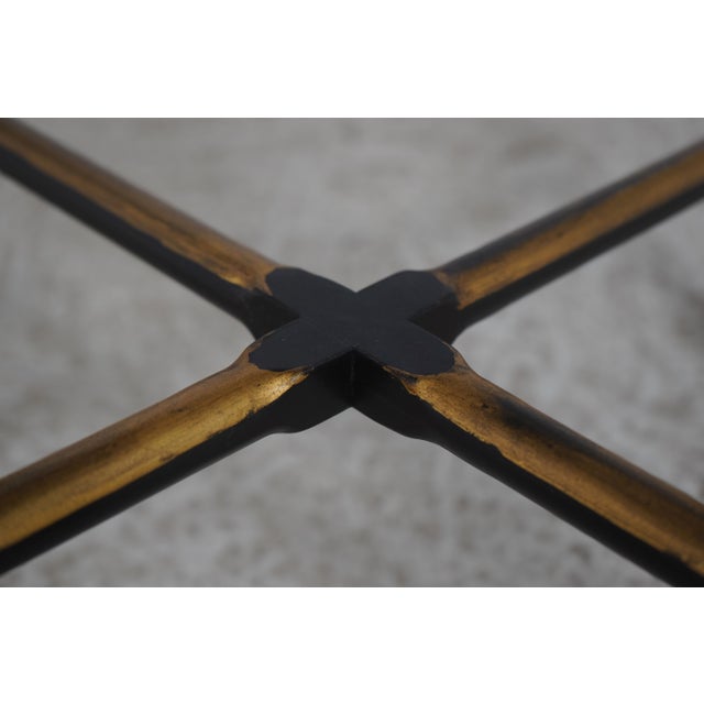 Chinoiserie Gold & Black Lacquer Occasional Lamp Table For Sale - Image 9 of 13