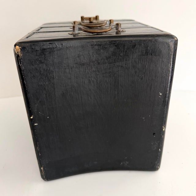 Black 20th Century Chinoiserie Jewelry Box For Sale - Image 8 of 12