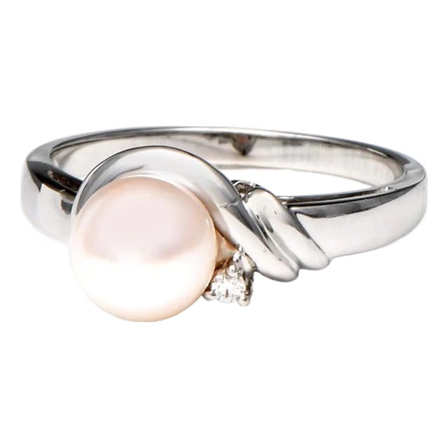 14KW Cultured Akoya Pearl & Diamond Ring, size 6.75 For Sale