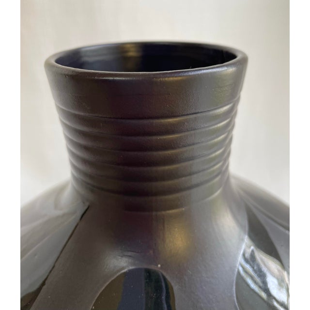 Ceramic Late 20th Century Black Studio Pottery Large Scale Vessel For Sale - Image 7 of 9
