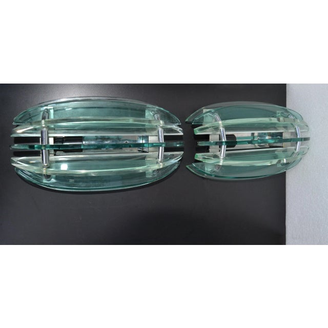 Mid-Century Modern Italian Veca Clear & Green Glass Wall Sconces Mid-Century Modern 1970, Pair For Sale - Image 3 of 13