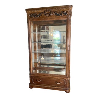 Late 20th Century Vintage French Provincial Style Lighted Display Cabinet With Side Glass Doors For Sale