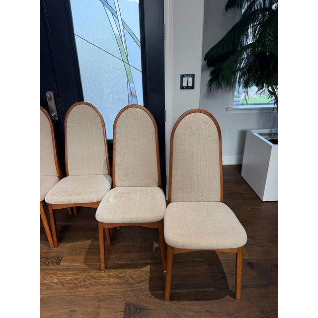 Set of 8 Benny Linden Solid Teak Dining Chairs | Danish Modern | Original Upholstery | 2 Armchairs & 6 Side Chairs For Sale - Image 6 of 13