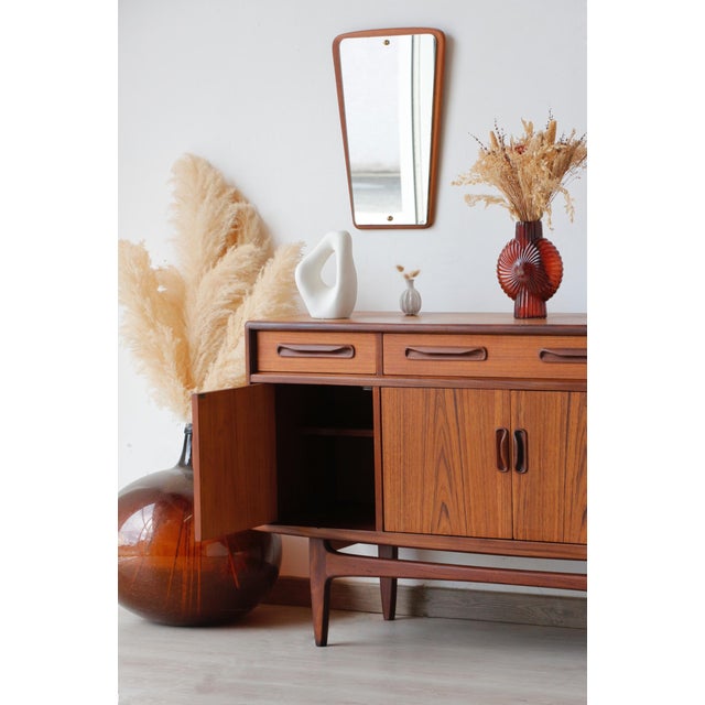 Mid-Century Modern Vintage Teak Fresco Sideboard by Victor Wilkins for G-Plan, 1960s For Sale - Image 3 of 18