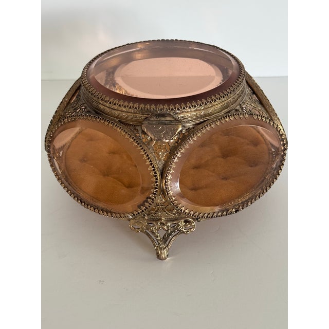 Metal Ormolu Gold Filigree Beveled Glass Jewelry Casket 5-Sided Round Trinket Box, 1960s For Sale - Image 7 of 8