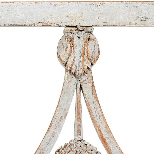 18th Century 18th Century Schumacher Swedish Gustavian Wood Carving Sofa For Sale - Image 5 of 6