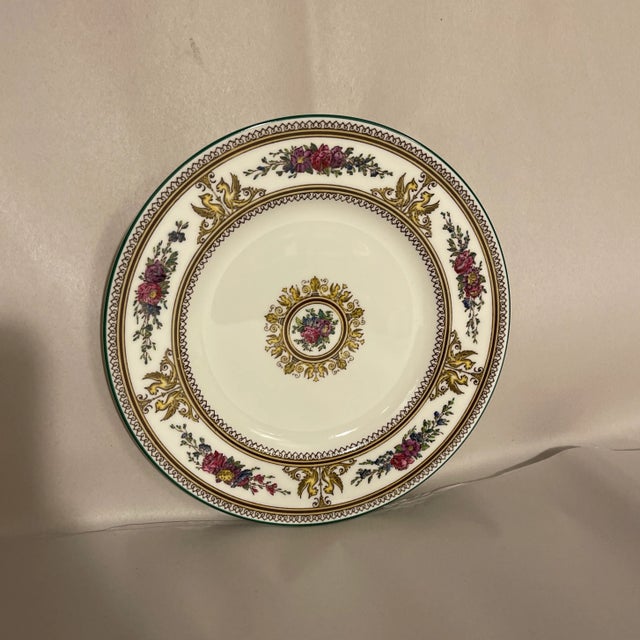 Wedgwood Classical Wedgwood Plate For Sale - Image 4 of 4