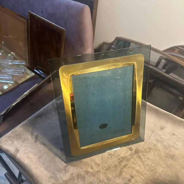 Cristal Arte 1960s High Quality Mid-Century Modern Smoked Glass Italian Picture Frame For Sale - Image 4 of 11
