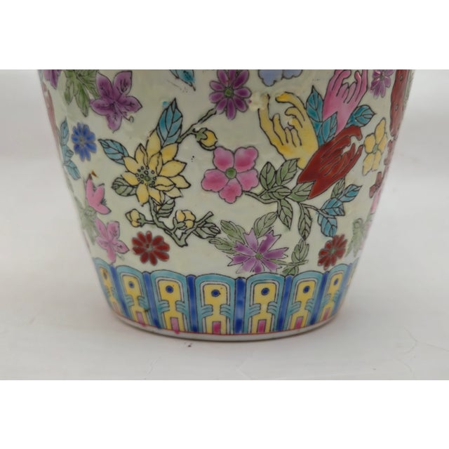Chinese Mid Century Chinese Mille Fleurs Porcelain Vase For Sale - Image 3 of 16