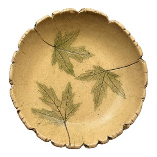 Vintage 1983 Nemadji Earth Pottery “Forest Impressions” Leaf Motif Scalloped Plate For Sale