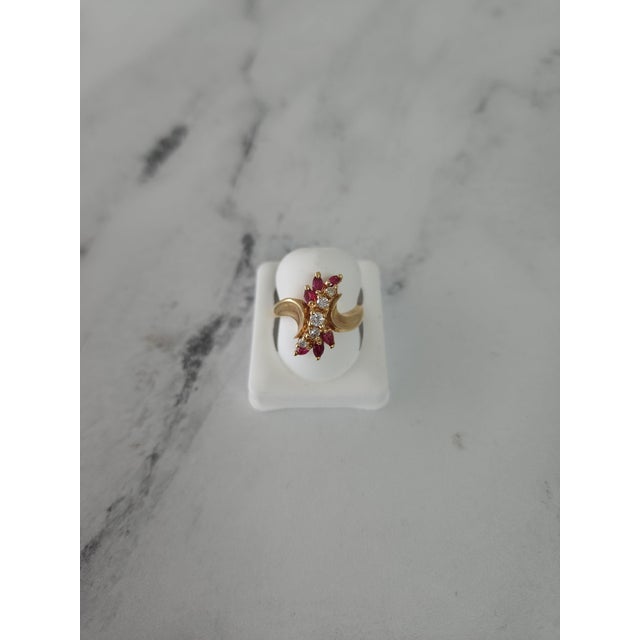 Marquise Ruby & Diamond Vertical Cluster Ring 14k Yellow Gold, Size 6.5 For Sale - Image 4 of 4