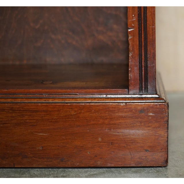 Small Regency Hardwood & Marble Bookcases with Brass Gallery, 1810s, Set of 2 For Sale - Image 10 of 18