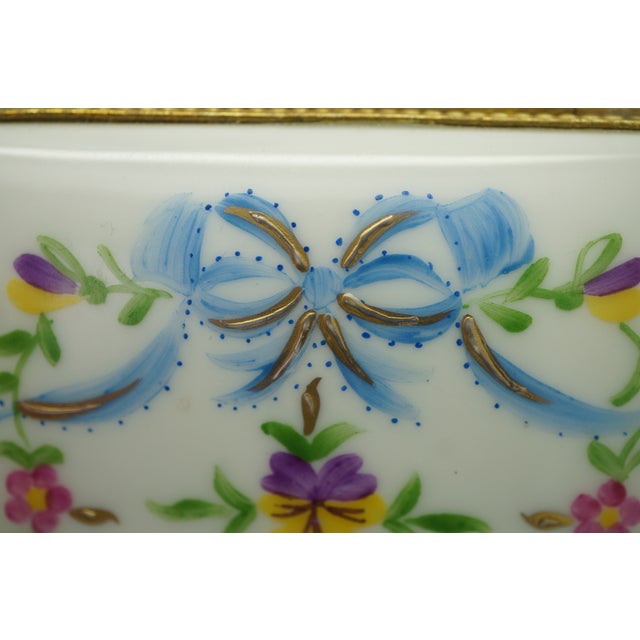Limoges France Floral Ribbon Swags Decoree a La Main Paris Trinket Pill Box 3" For Sale - Image 11 of 14