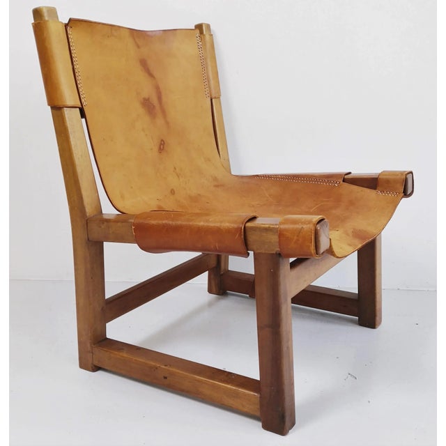 Spanish Walnut and Leather Model Riaza Childrens Chair by Paco Muñoz for Darro, 1950s For Sale - Image 4 of 5