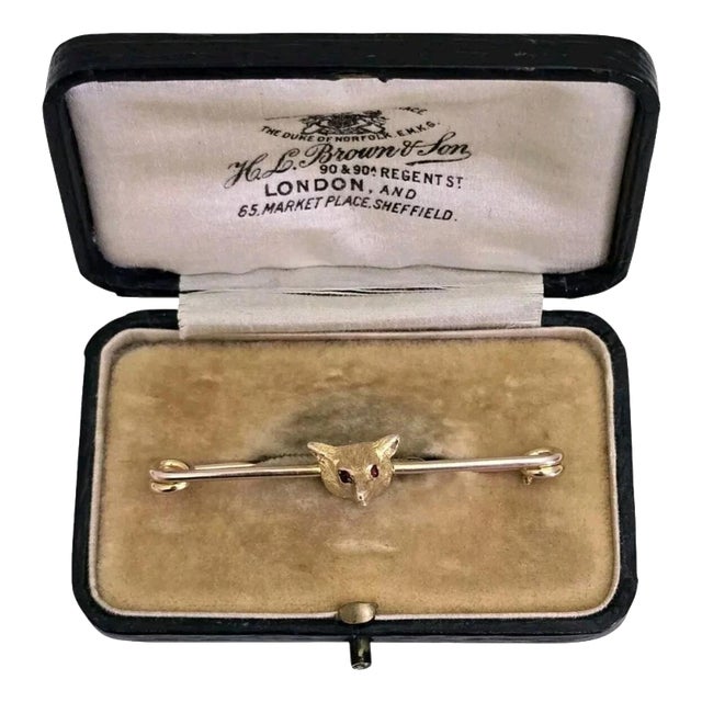 Antique George V Yellow Gold Novelty Fox Head Bar Brooch, 1910s For Sale
