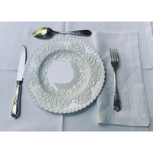 ….Found at the Marché aux Puces in Paris, this set of five linen napkins dates to the Belle Époque — the period when...