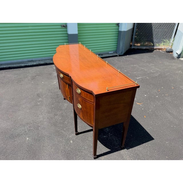 Wood 1990S Kindel Hepplewhite Style Mahogany Serpentine Sideboard For Sale - Image 7 of 11