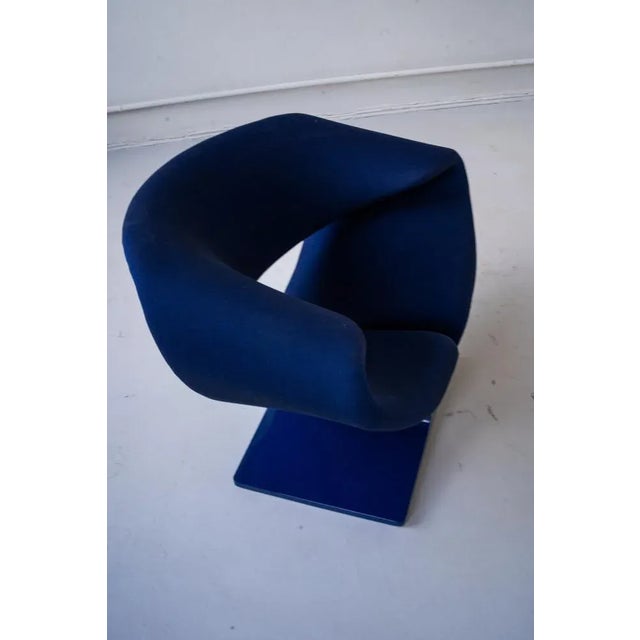 Blue Ribbon Armchair by Pierre Paulin for Artifort, 1966, in Restored conditions. Designed 1960 to 1969