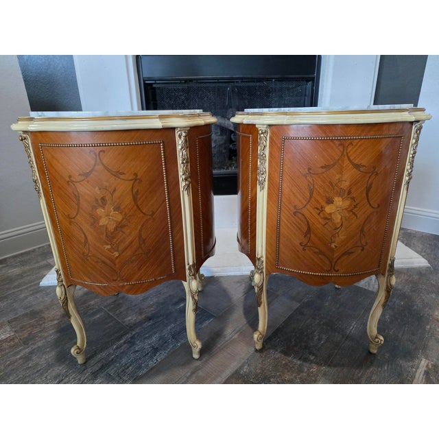 Antique Pair of Louis XV Marble-Top French Commodes / Nightstands For Sale - Image 11 of 13