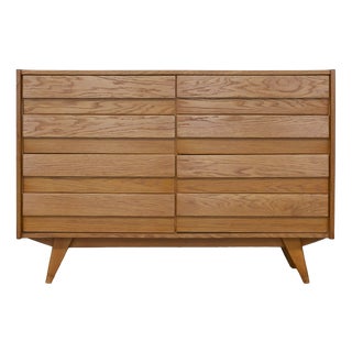 U 453 Oak Sideboard by Jiří Jiroutek for Interiér Prague, 1960s For Sale