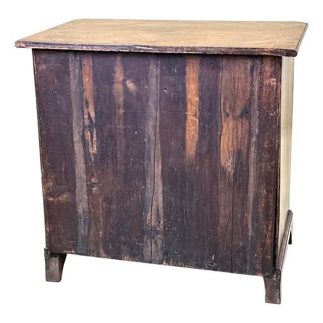 Early 18th Century Antique Walnut Kneehole Desk, 1720 For Sale - Image 5 of 14