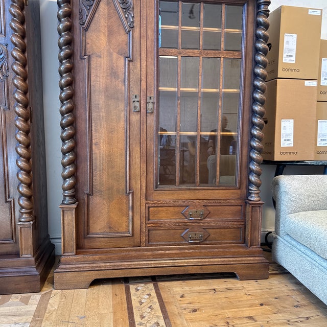Renaissance Revival Oak Display Cabinet, 19th Century For Sale - Image 11 of 12