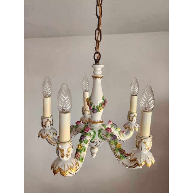 Paint Vintage Hand-Shaped Gilded Five-Light Porcelain Chandelier from Capodimonte, 1940s For Sale - Image 7 of 18