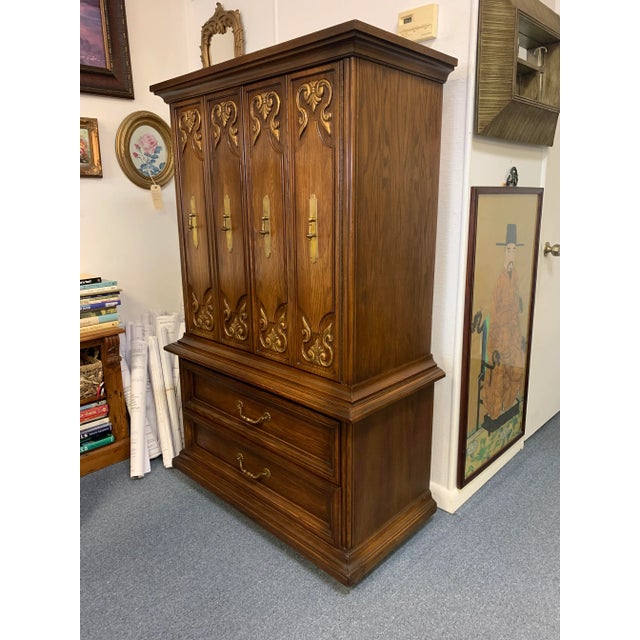American of Martinsville 20th Century Spanish Renaissance Revival Style Oakwood Dresser For Sale - Image 4 of 13