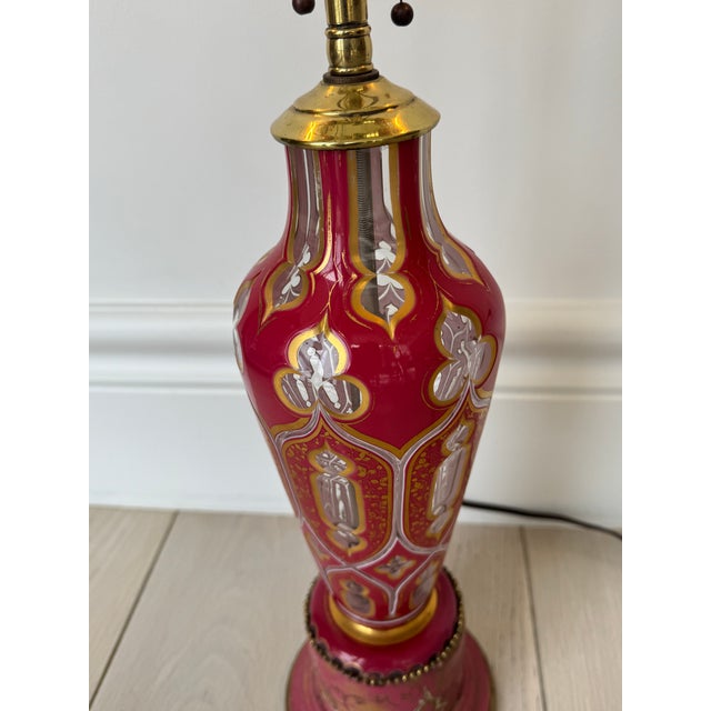 1950s Pink Regency Style Beveled Glass Double Lamp For Sale - Image 10 of 12