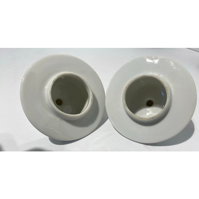 Persimmon Pair of Vintage Porcelain Ginger Jars With Chrysanthemum Design For Sale - Image 8 of 11