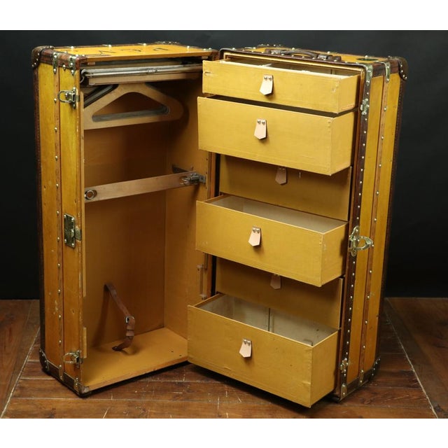 Goldenrod Wardrobe Trunk from Louis Vuitton, 1890s For Sale - Image 8 of 10