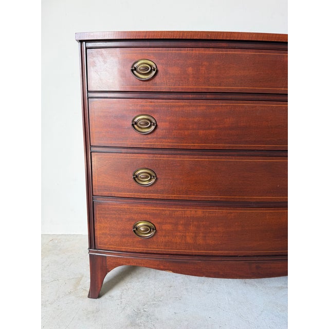 1970’s Vintage Drexel Georgian-Style Mahogany Bow Front Chest of Drawers For Sale - Image 4 of 12
