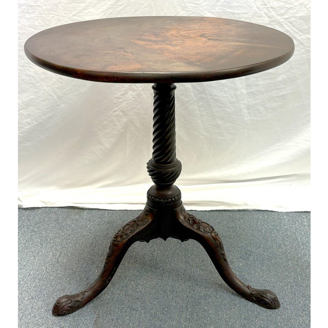 Vintage English Ornately Carved Flip-Top Walnut Chippendale Candlestick Side Table For Sale - Image 11 of 18