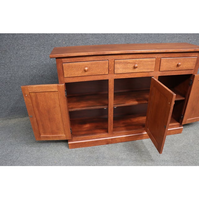 Hunt Country Furniture Brandywine Hall Quarter Sawn Oak Buffet For Sale - Image 11 of 18