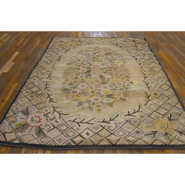 Antique American hooked rug. Measures: 5'9" x 8'9". Small Scatter Size Rugs (5.09ft x 8.09ft), Circa Date: 1930s. This...